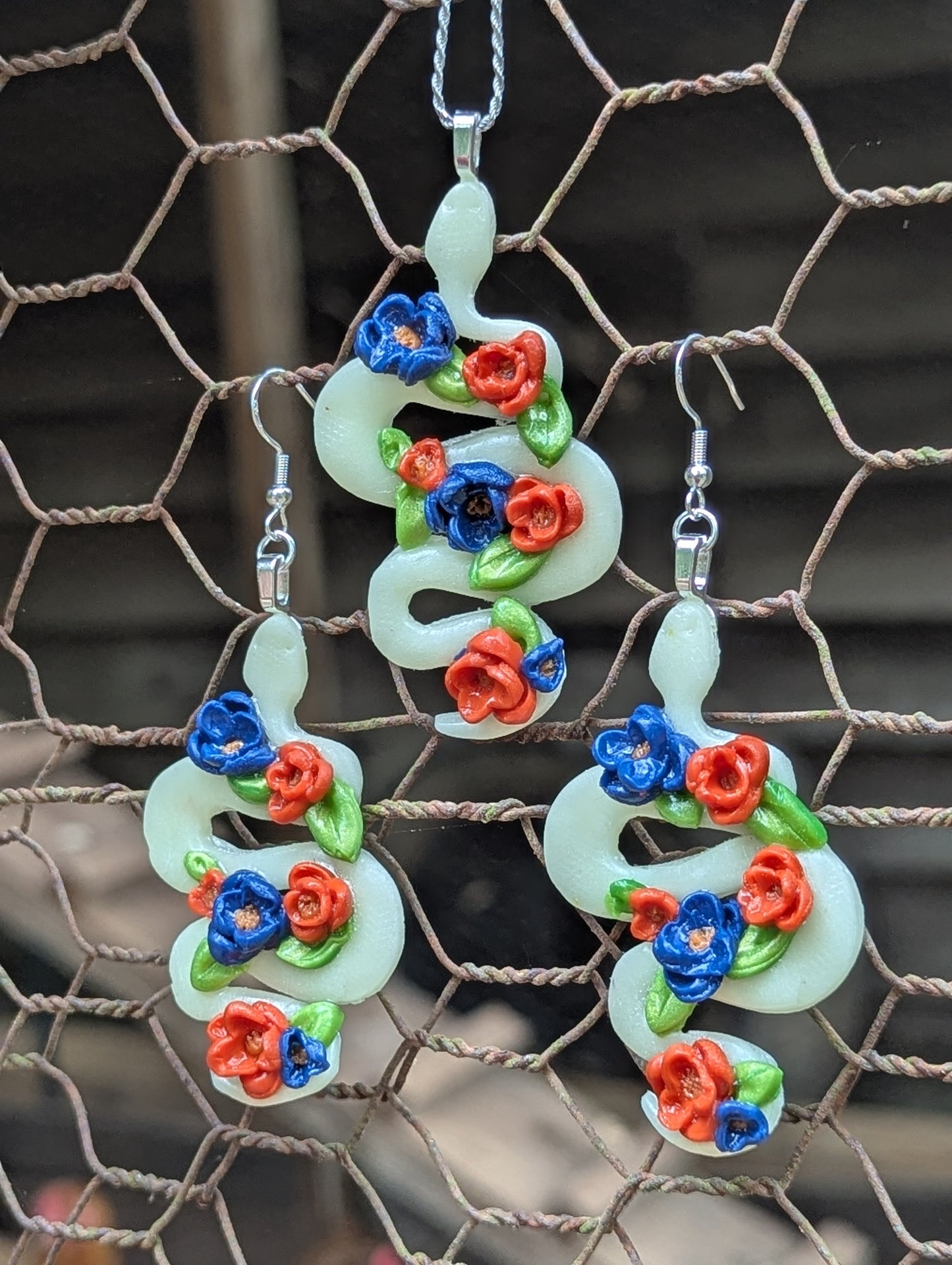 Polymer Clay Workshop at Phenix City Arts Center- Glow Party July 22!!